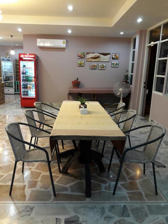 Baan Suan Geb Tawan Hotel Lopburi Luaran gambar