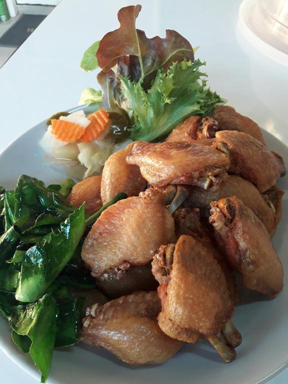 Baan Suan Geb Tawan Hotel Lopburi Luaran gambar
